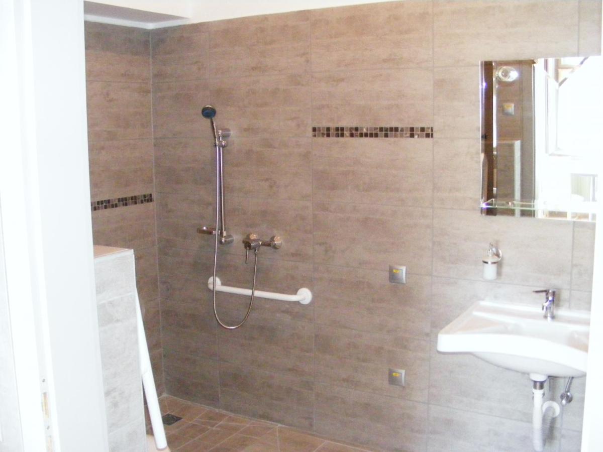 Ketbodonyi Apartments Ngoại thất bức ảnh